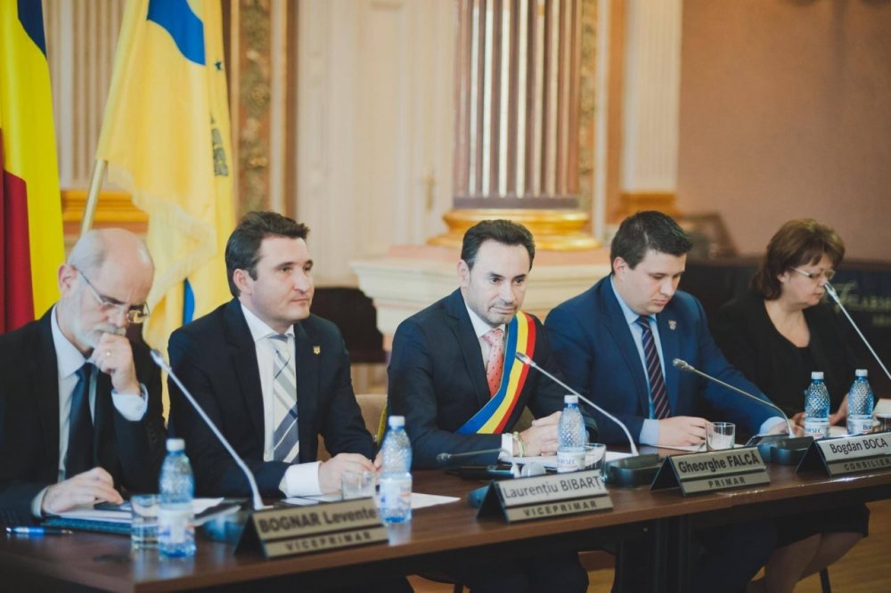 Viceprimarul Bibarț și consilierii PNL s-au opus reducerii prețului la gigacalorie Viceprimarul Bibarț și consilierii PNL s-au opus reducerii prețului la gigacalorie