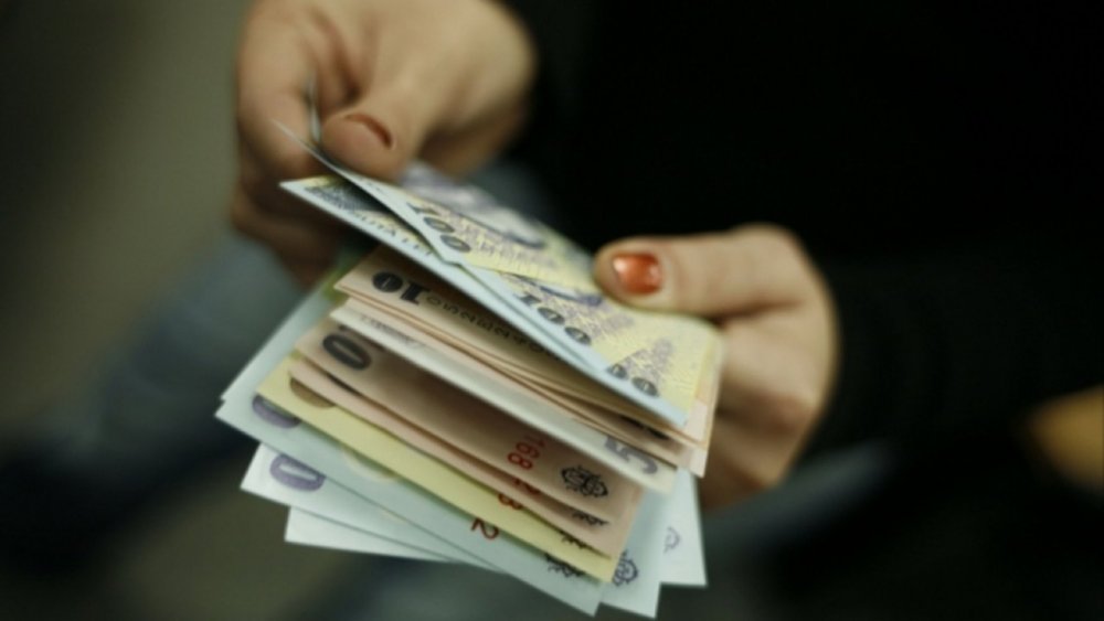 Noi majorări salariale pentru o parte dintre bugetari Noi majorări salariale pentru o parte dintre bugetari