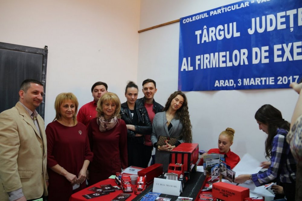 Târgul Judeţean al Firmelor de exerciţiu a ajuns la ediţia a V-a Târgul Judeţean al Firmelor de exerciţiu a ajuns la ediţia a V-a