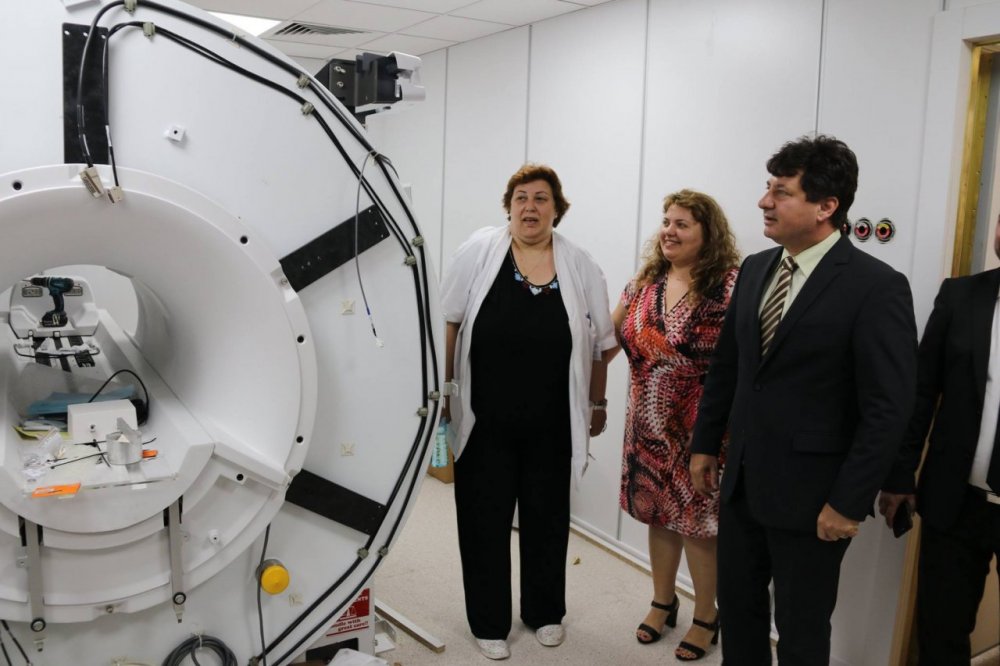 Spitalul Județean Arad beneficiază de un aparat de rezonanță magnetică nucleară Spitalul Județean Arad beneficiază de un aparat de rezonanță magnetică nucleară
