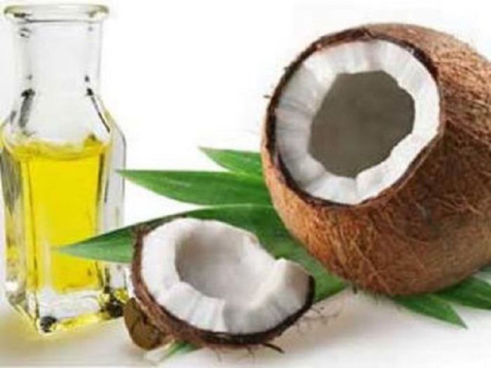 Uleiul de cocos, mai periculos pentru inimă decât untul Uleiul de cocos, mai periculos pentru inimă decât untul