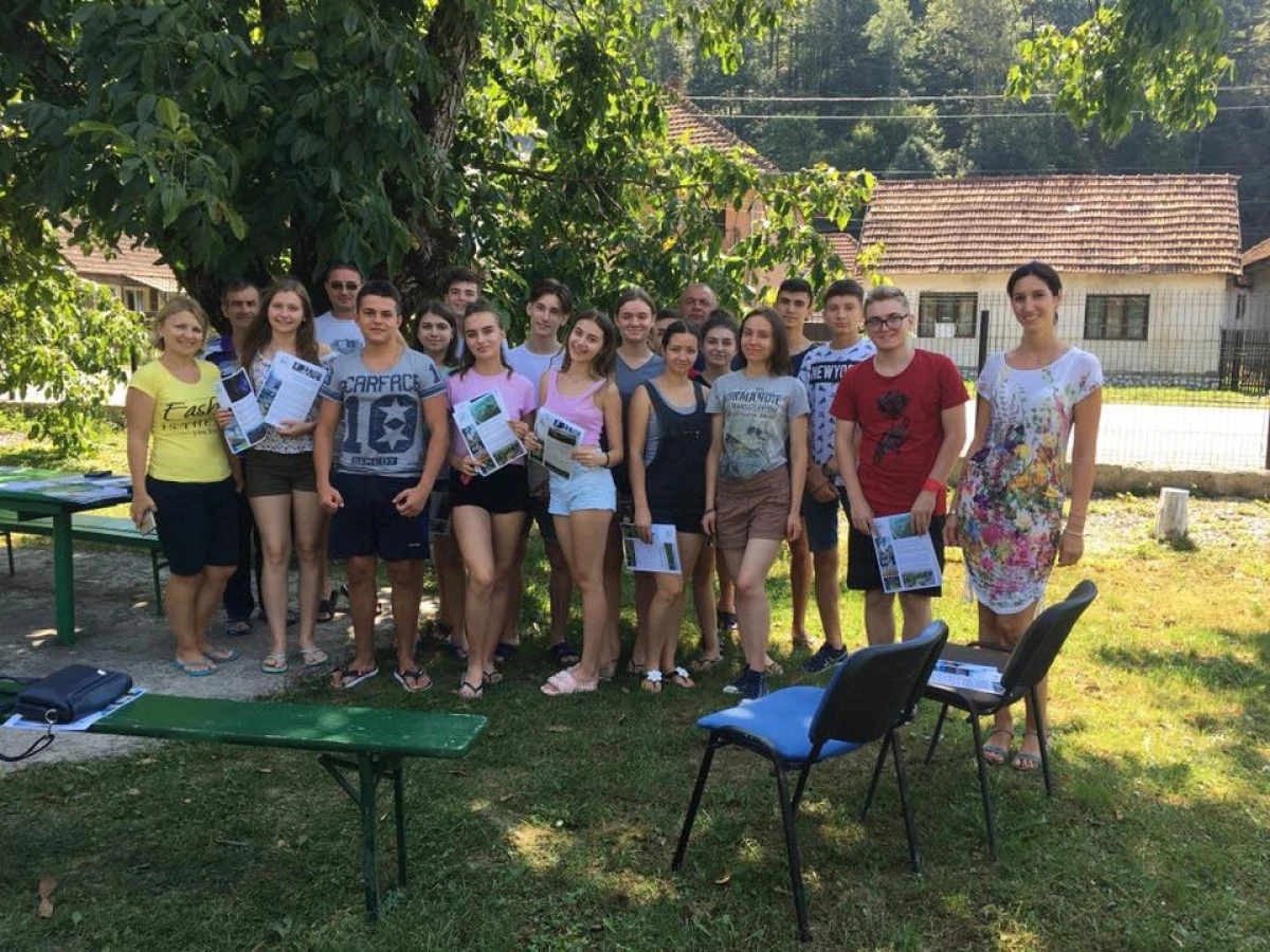 15 copii din Republica Moldova, în tabără la Moneasa
