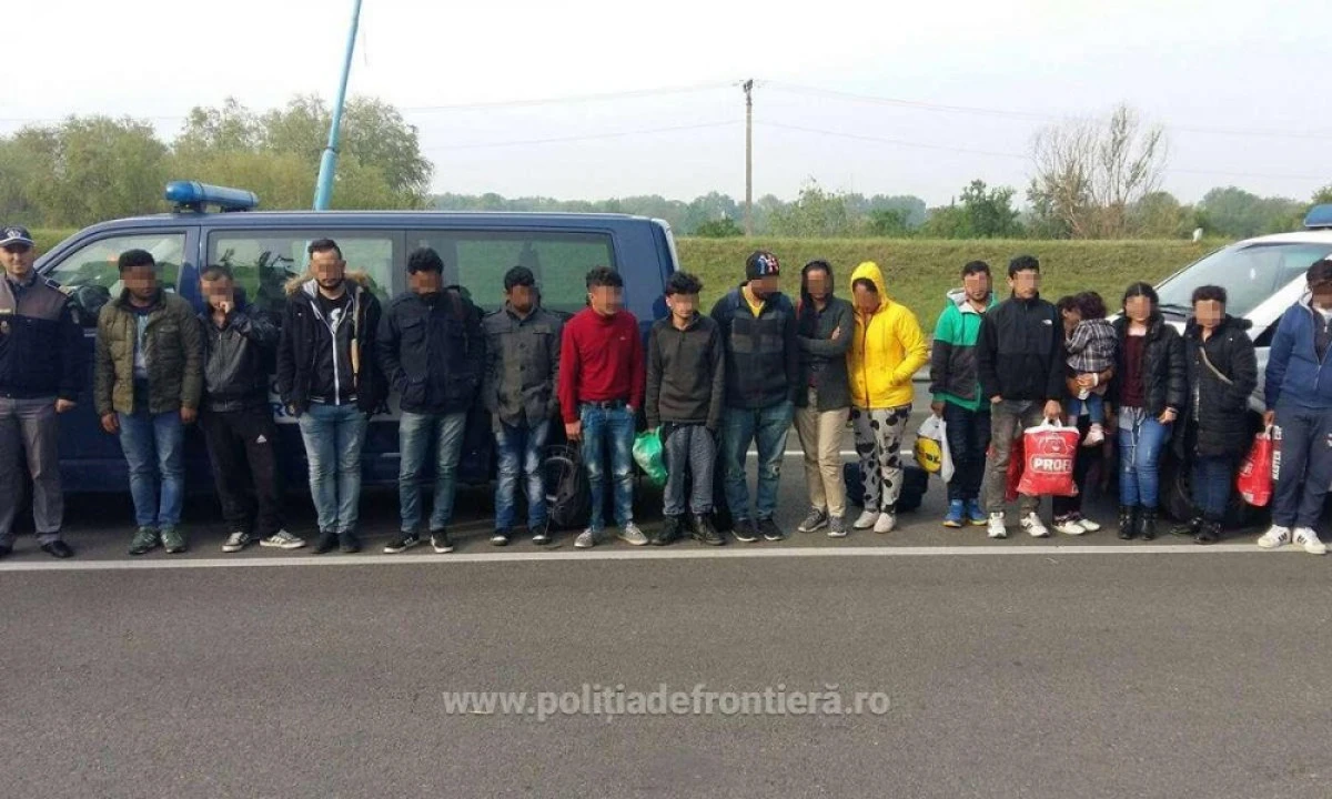 17 irakieni, indieni și pakistanezi au încercat să treacă pe câmp în Ungaria