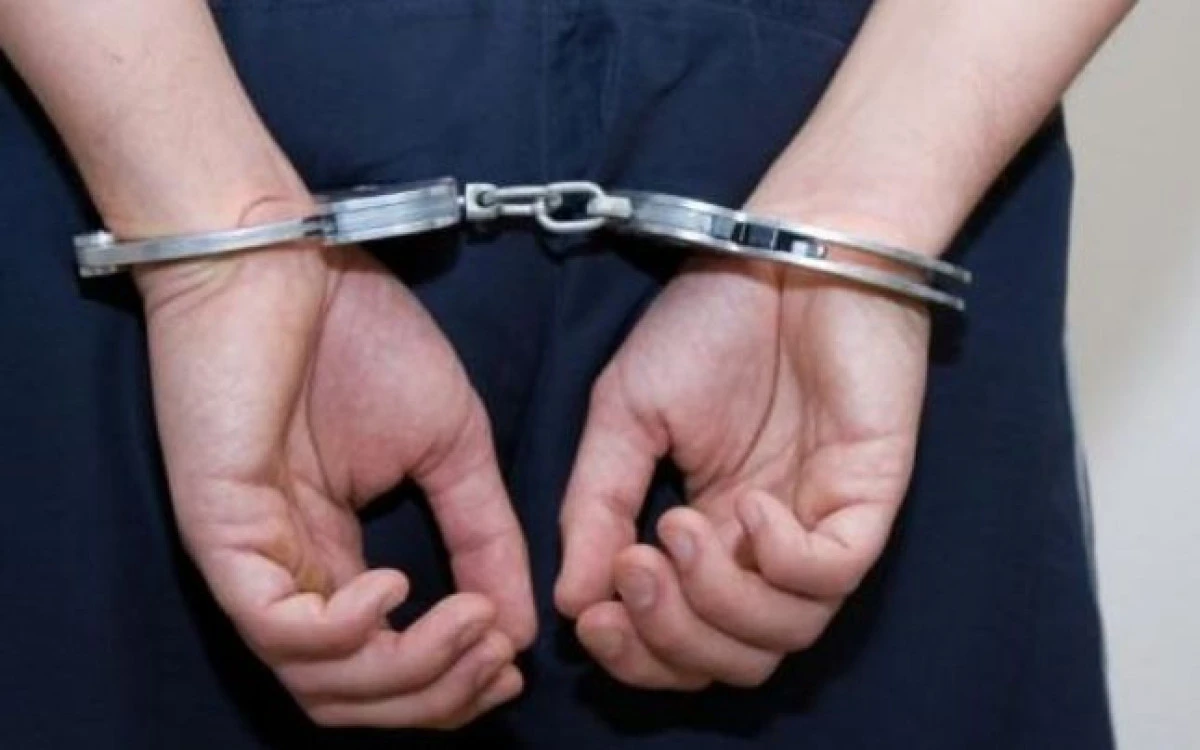 17 polițiști de frontieră din vămile arădene, încătușați de procurorii DNA