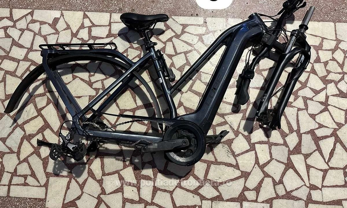 18 biciclete furate din Germania, descoperite la P.T.F. Nădlac II