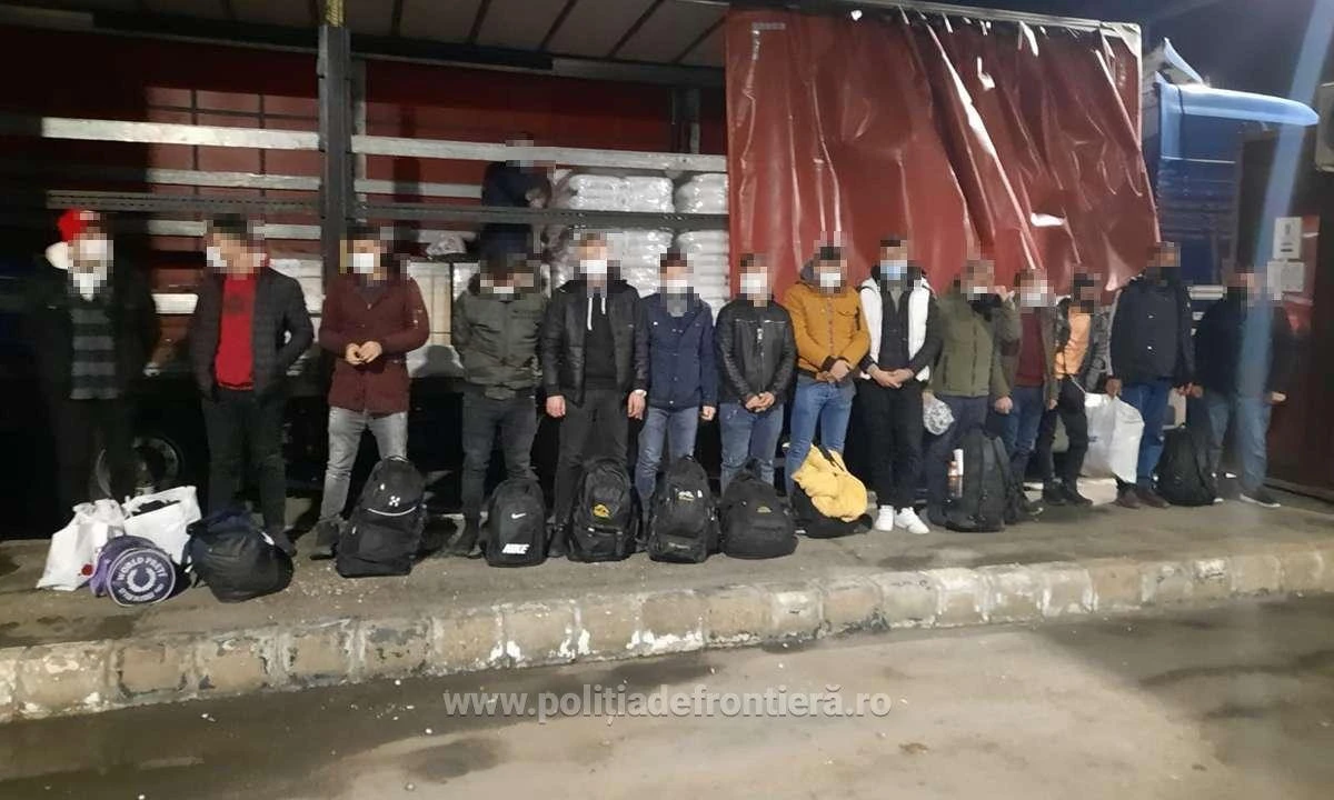 33 de cetăţeni străini au încercat să treacă ilegal frontierele arădene, la sfârşitul săptămânii trecute