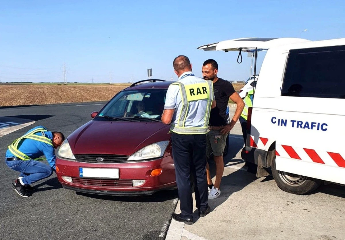 4 din 10 maşini controlate în trafic de inspectorii RAR au avut deficienţe tehnice majore