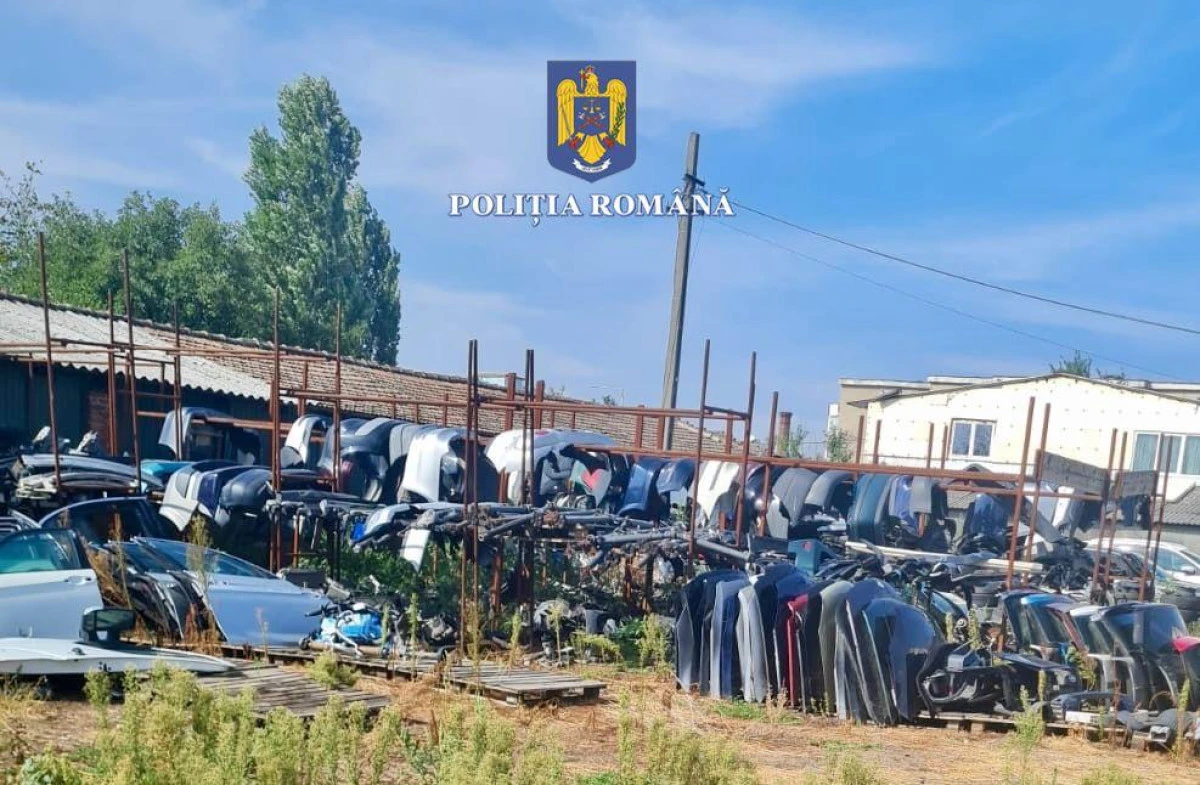 5 tone de deșeuri au fost descoperite la o firmă de dezmembrări auto din Arad