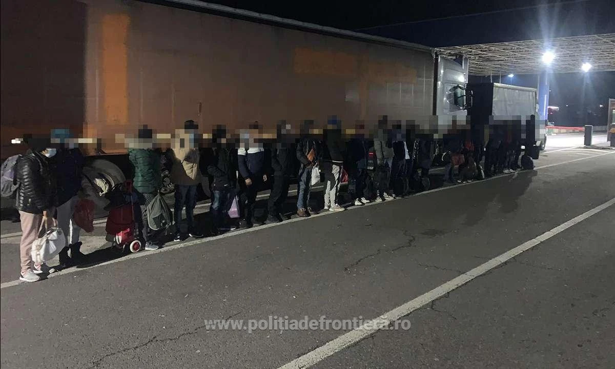 52 de cetățeni străini au încercat să treacă ilegal frontiera, pe la Nădlac
