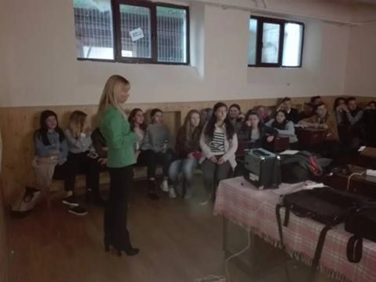 600 DE ELEVI ARĂDENI AU PARTICIPAT LA ACȚIUNILE PREVENTIVE ALE DGASPC