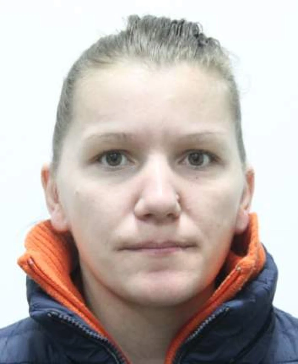 A dispărut de o lună! Dacă o vedeți, sunați la 112
