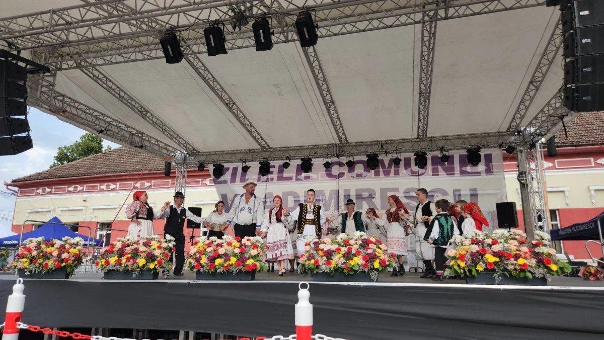 A fost din nou prilej de sărbătoare și voie bună, cu ocazia Zilelor Comunei Vladimirescu (FOTO)