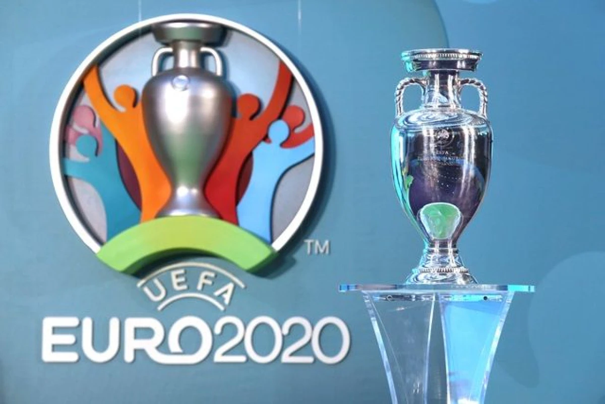 A FOST LANSAT LOGO-UL OFICIAL UEFA EURO 2020