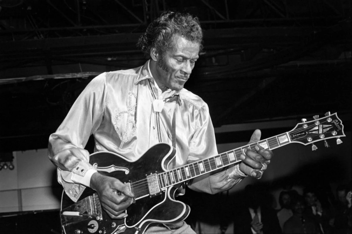 A mai plecat o legendă. Chuck Berry a murit, la 90 de ani