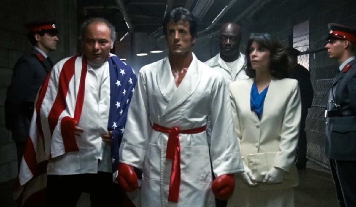 A murit actorul Burt Young. Era cunoscut pentru rolul lui Paulie în filmul "Rocky"