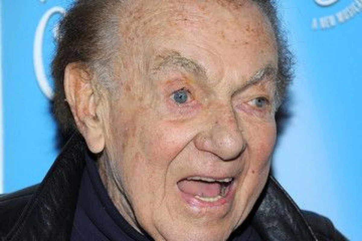 A MURIT ACTORUL JACK CARTER