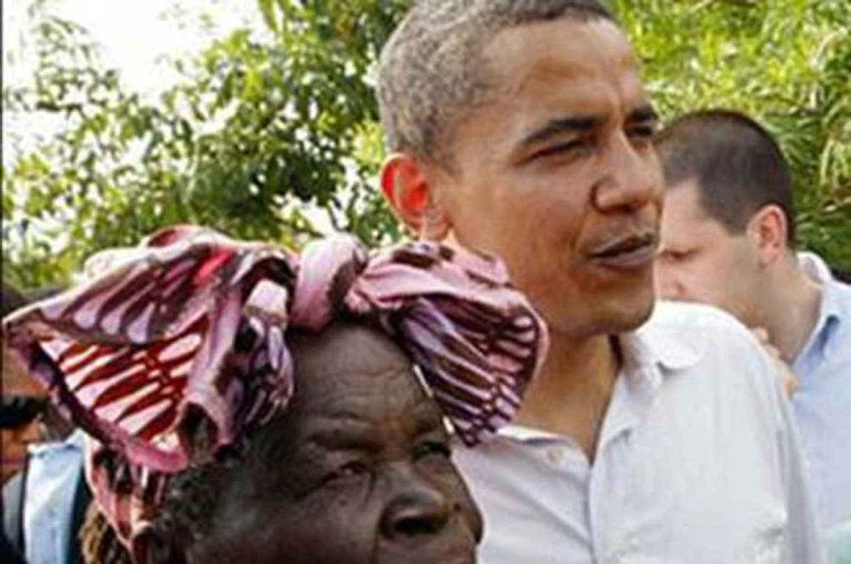 A murit bunica lui Obama