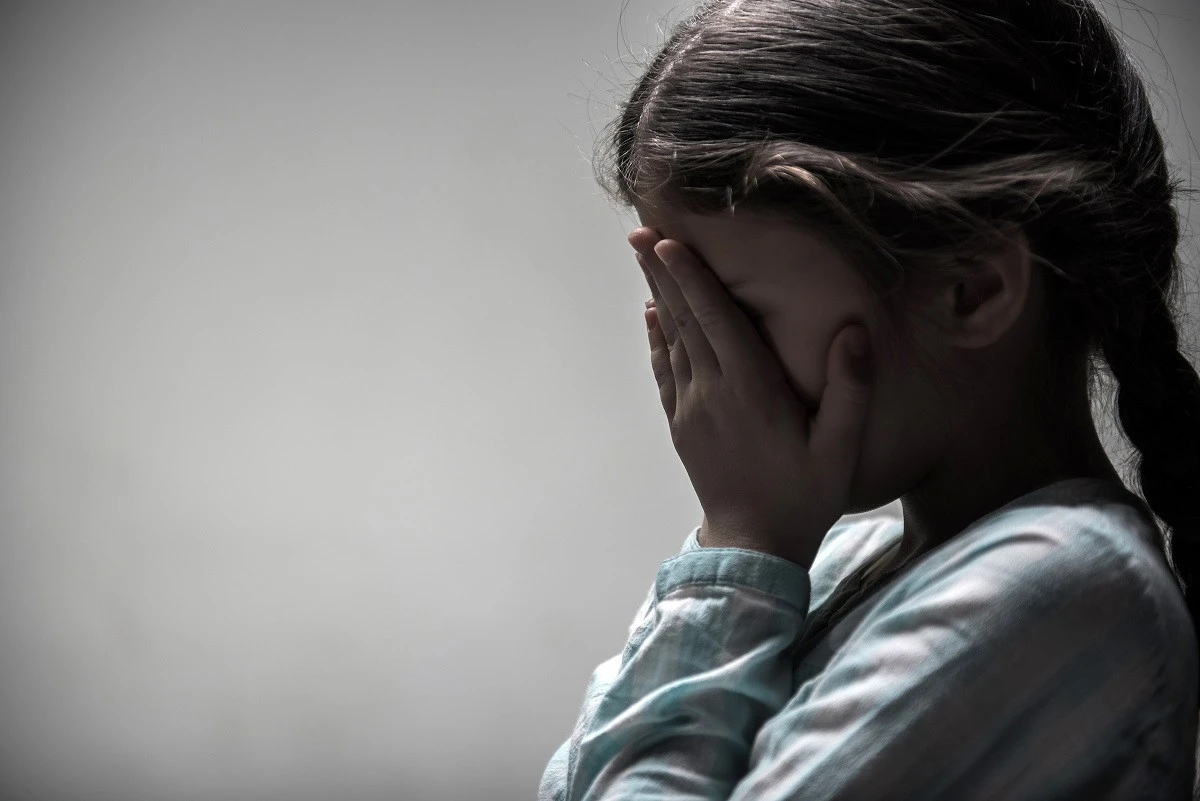 Abuzul și exploatarea sexuală a copiilor, la un nivel critic: de peste două ori mai multe sesizări decât în 2024