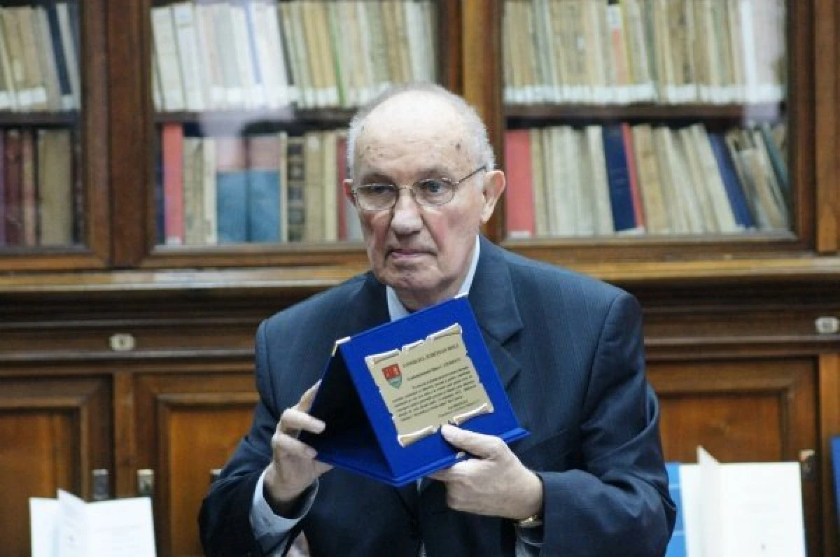 Academicianul Dinu C. Giurescu a încetat din viață