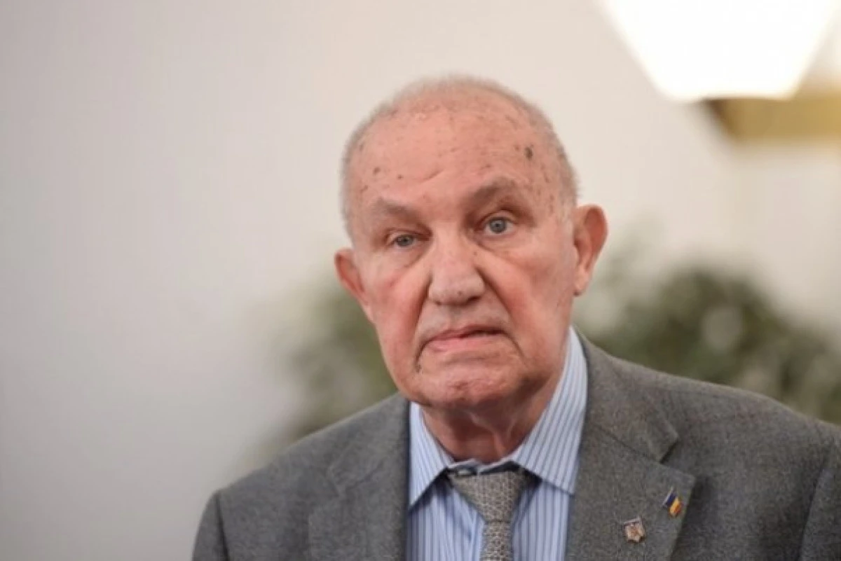 Academicianul Dinu C. Giurescu, la 90 de ani