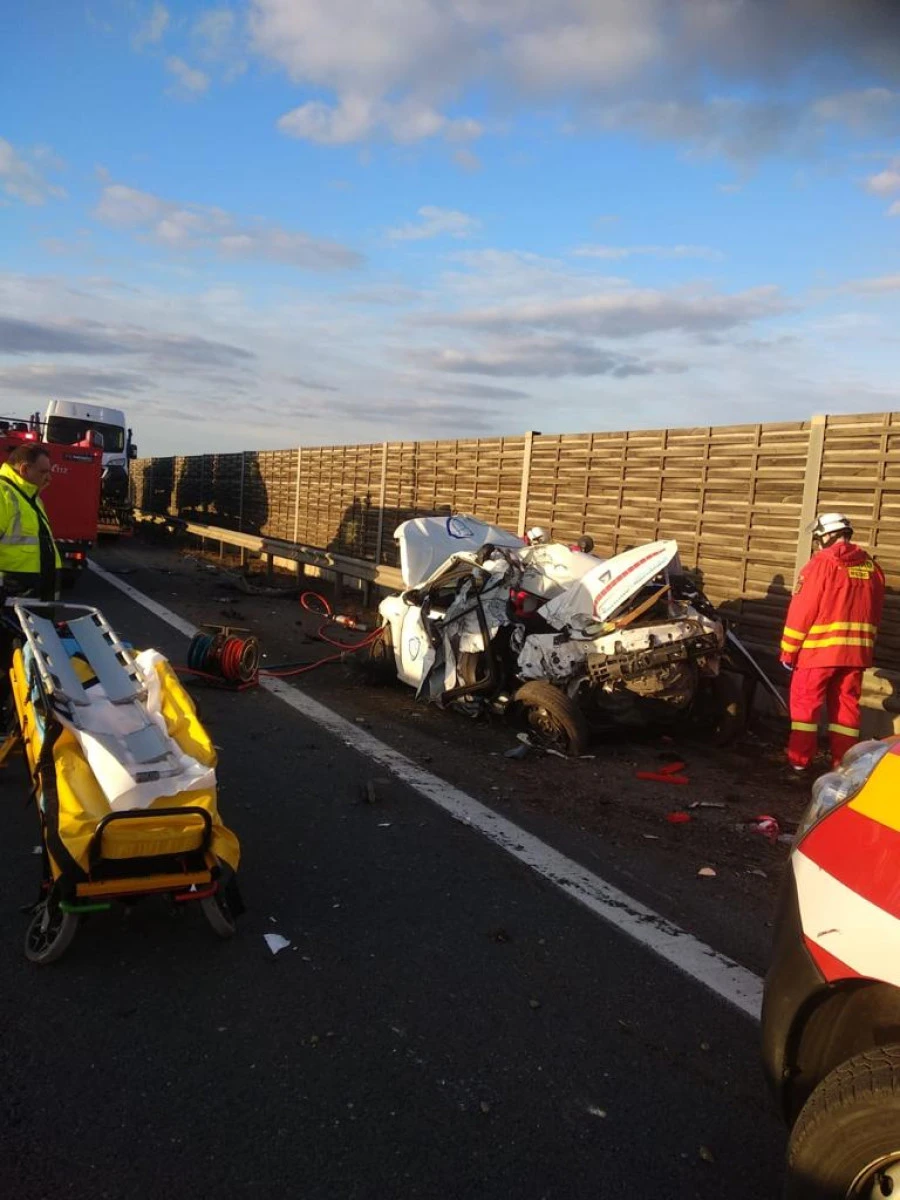 Accident grav cu două victime pe A1 - Aeroport