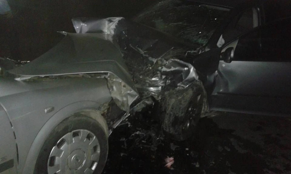 ACCIDENT GRAV LA IESIRE DIN VLADIMIRESCU: O PERSOANA A DECEDAT, ALTE PATRU SUNT RANITE