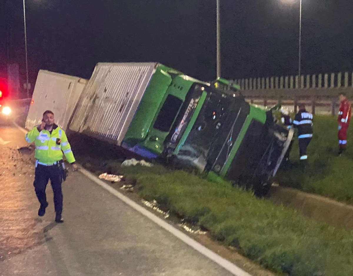 Accident grav pe autostrada Arad-Timișoara. Două persoane au fost rănite