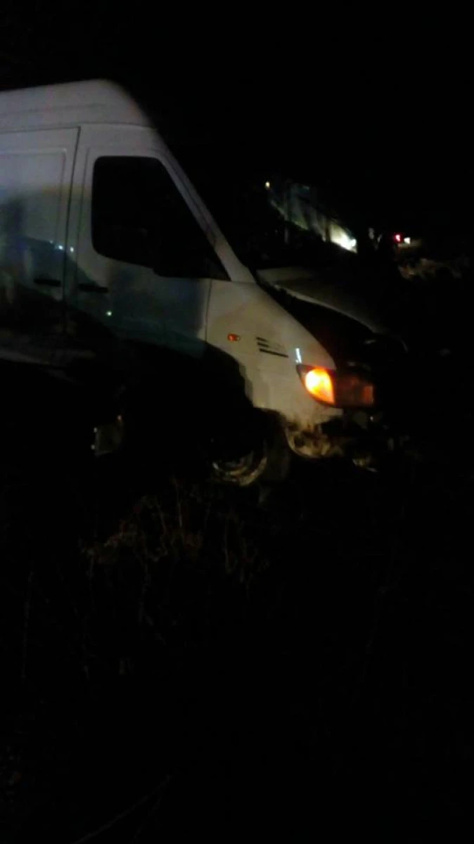 Accident în localitatea Cil. Două persoane încarcerate