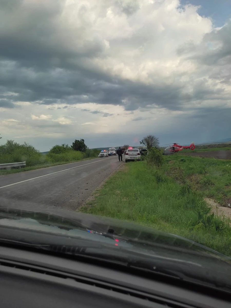Accident între Caporal Alexa și Pâncota. Intervine elicopterul SMURD