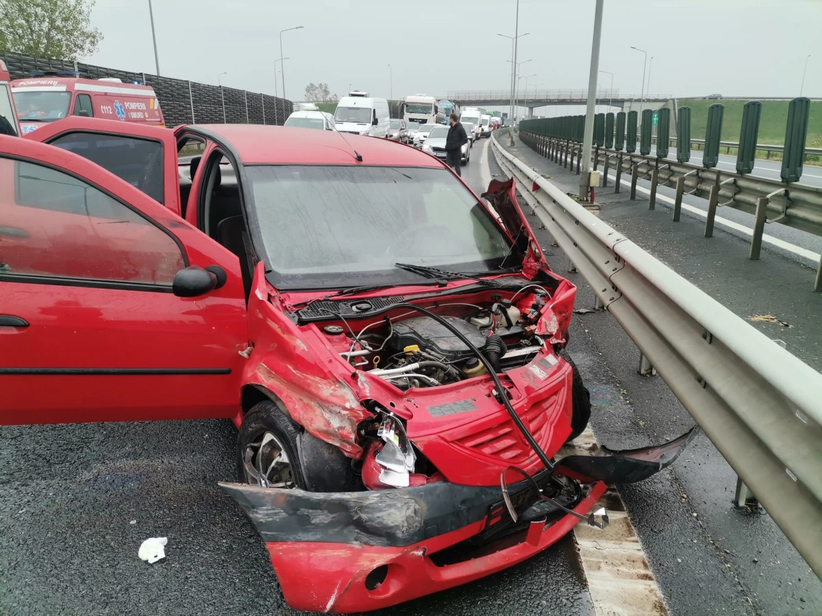 Accident la ieșirea de pe A1, spre Zădăreni. O femeie de 30 de ani a ajuns la spital