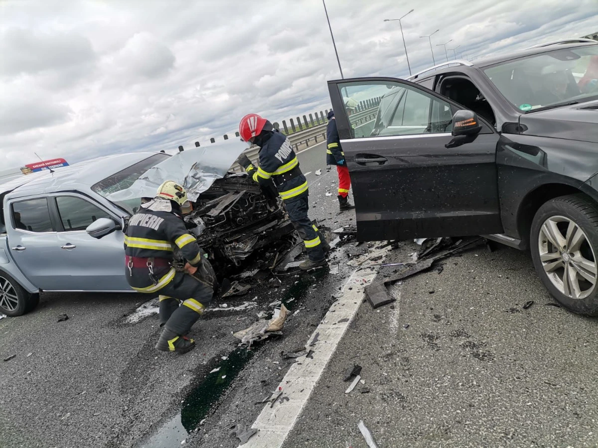 Accident pe autostrada Arad-Nădlac. Două persoane au fost rănite