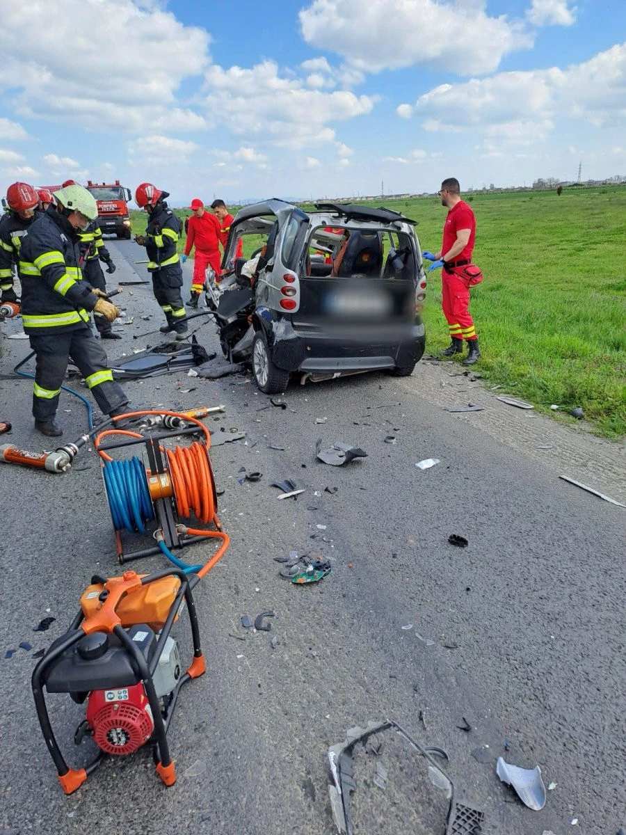 Accident pe centura Aradului. Un bărbat a fost grav rănit
