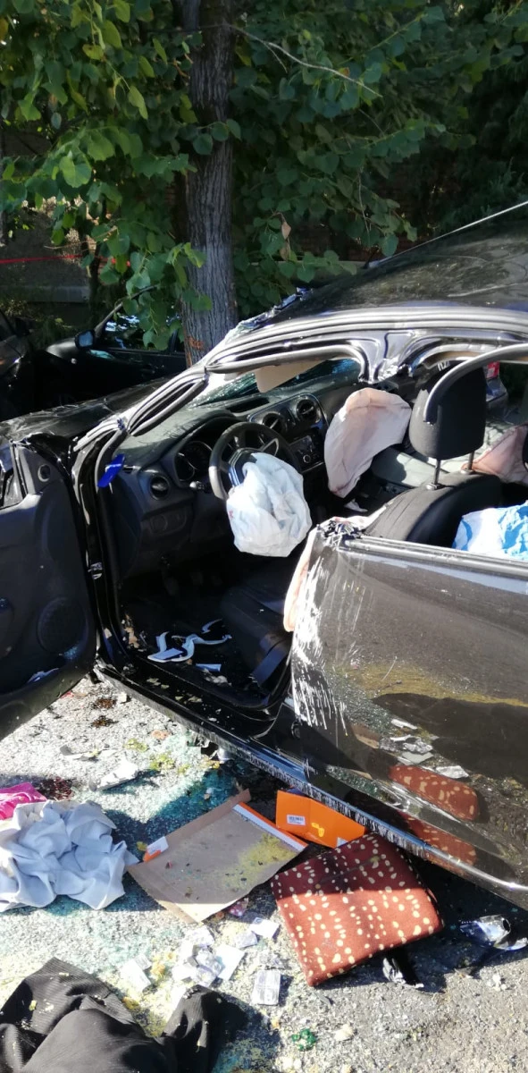 Accident pe strada Mioriței: două persoane au ajuns la spital