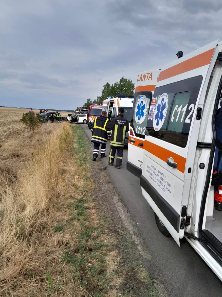 Accident rutier între Pecica și Semlac: patru persoane rănite, una în stare gravă