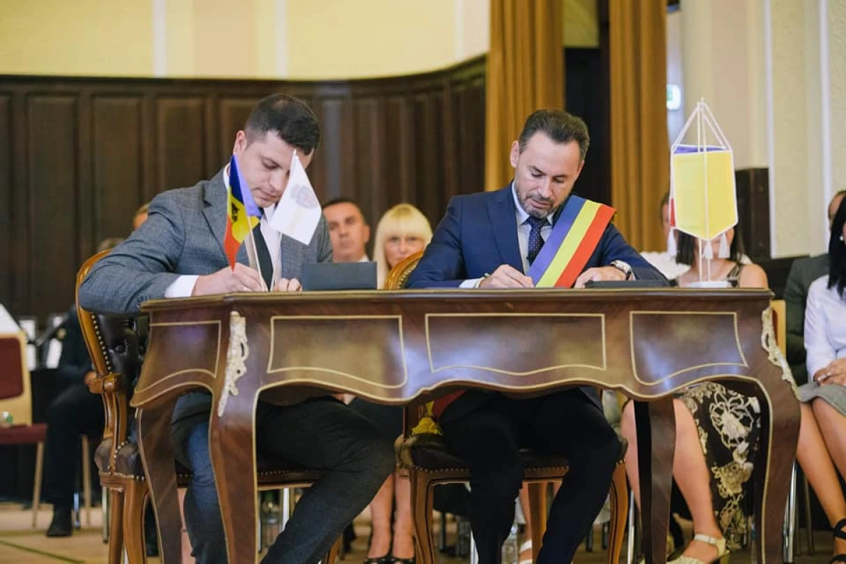 Acordului de Înfraţire dintre Arad şi sectorul Râșcani, motiv de scandal în campania de la Chișinău