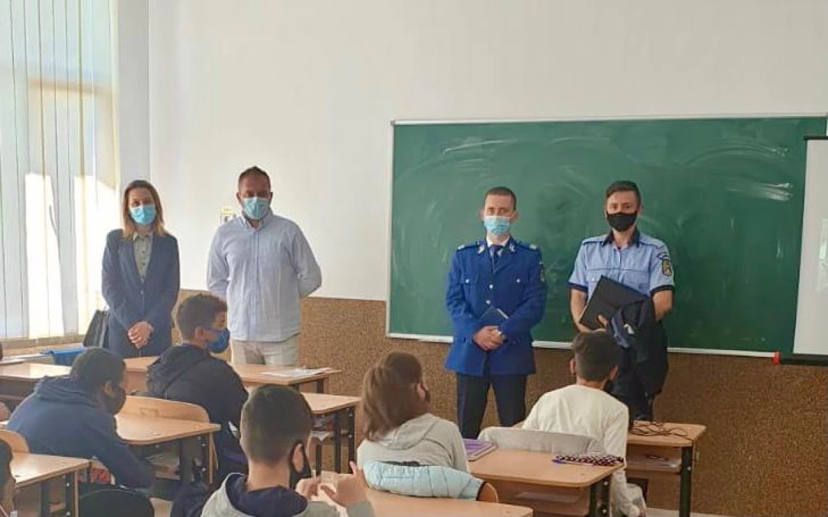 Acțiune de prevenire a violenței în școlile arădene