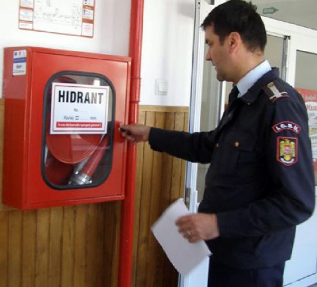 Activitățile ofițerilor și subofițerilor inspecției de prevenire ISU Arad, în luna februarie