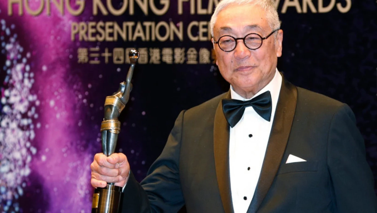 Actorul Kenneth Tsang a fost găsit mort într-un hotel de carantină