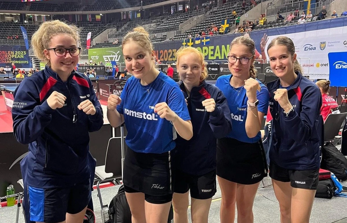 Adela Strună, legitimată la CSM Arad, este campioană europeană la tenis de masă cu naționala de junioare a României!