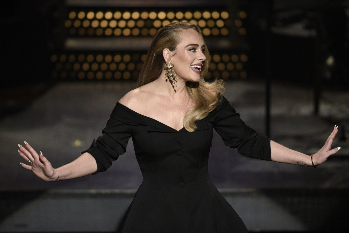 Adele a anunţat data lansării videoclipului piesei ''Oh My God''