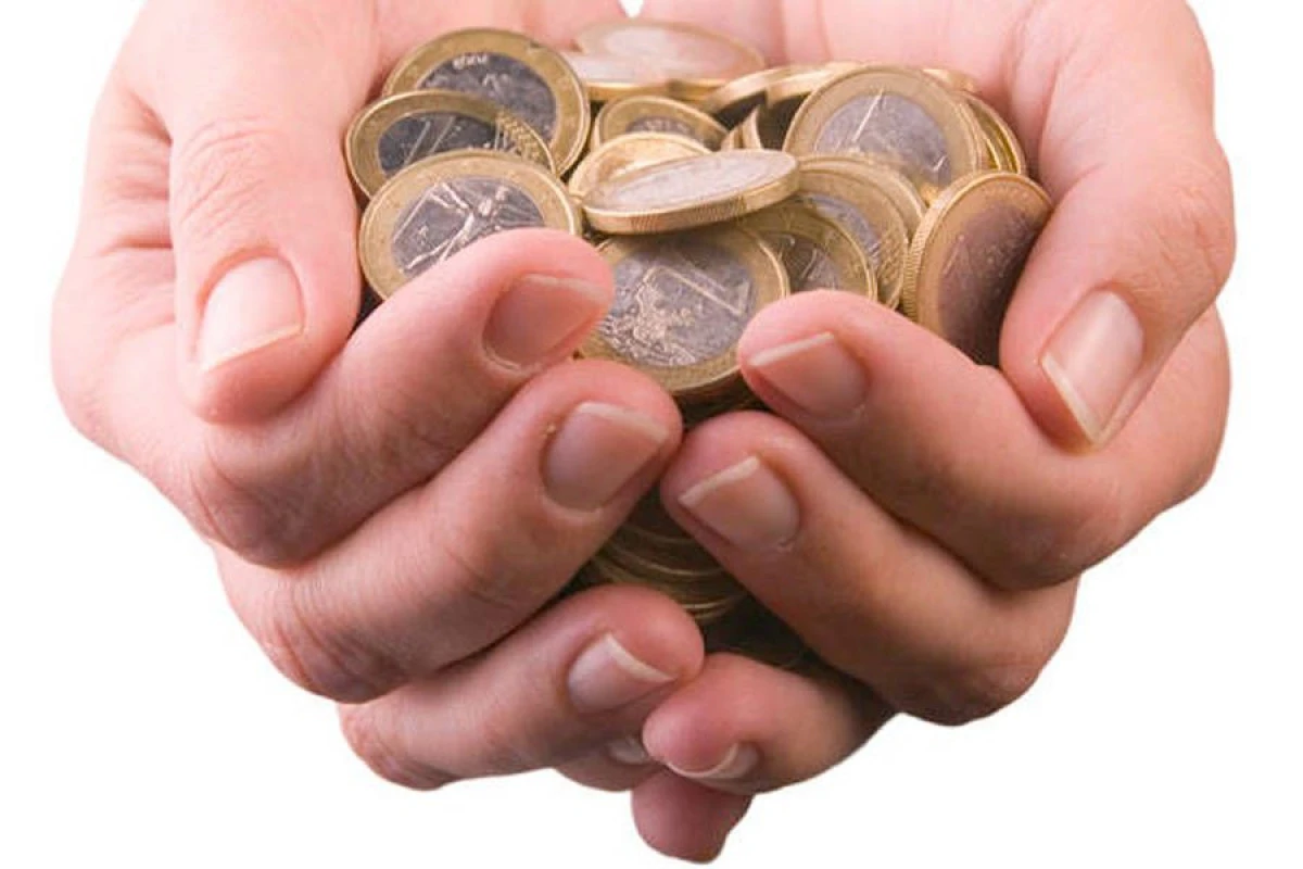 ADMINISTRATIA FALCA PREGATESTE 50 DE MILIOANE DE EURO PENTRU FIRMELE PORTOCALII