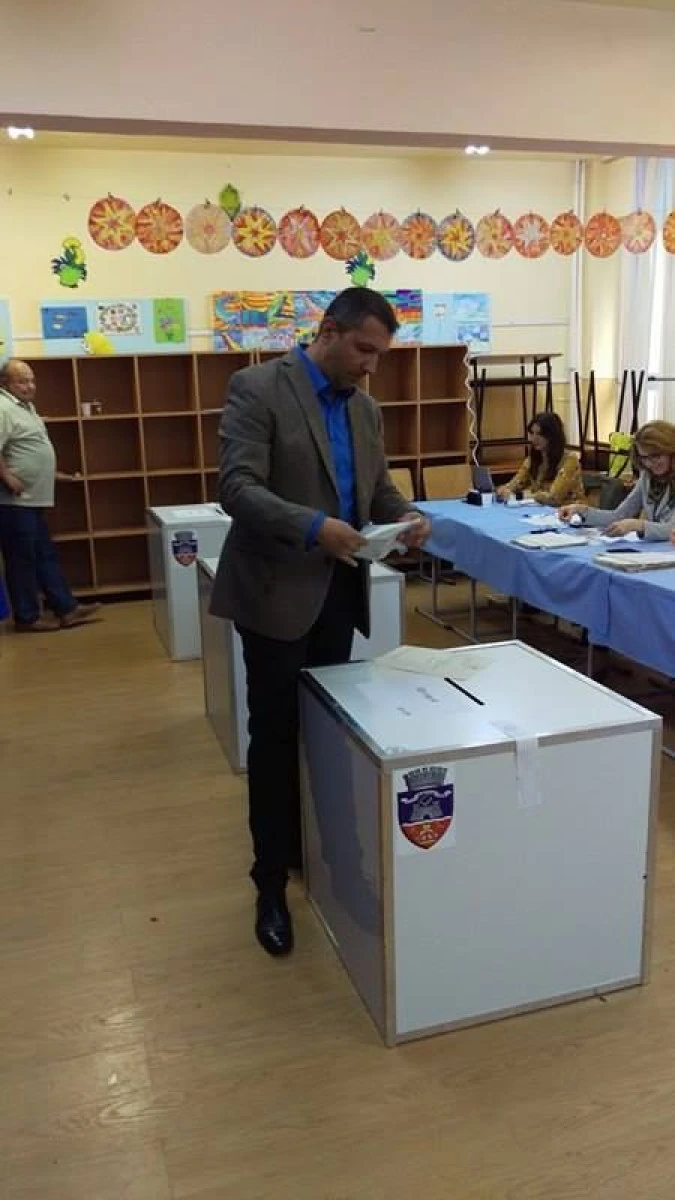 ADRIAN WIENER A VOTAT PENTRU ONESTITATE ȘI BUNĂ CREDINȚĂ