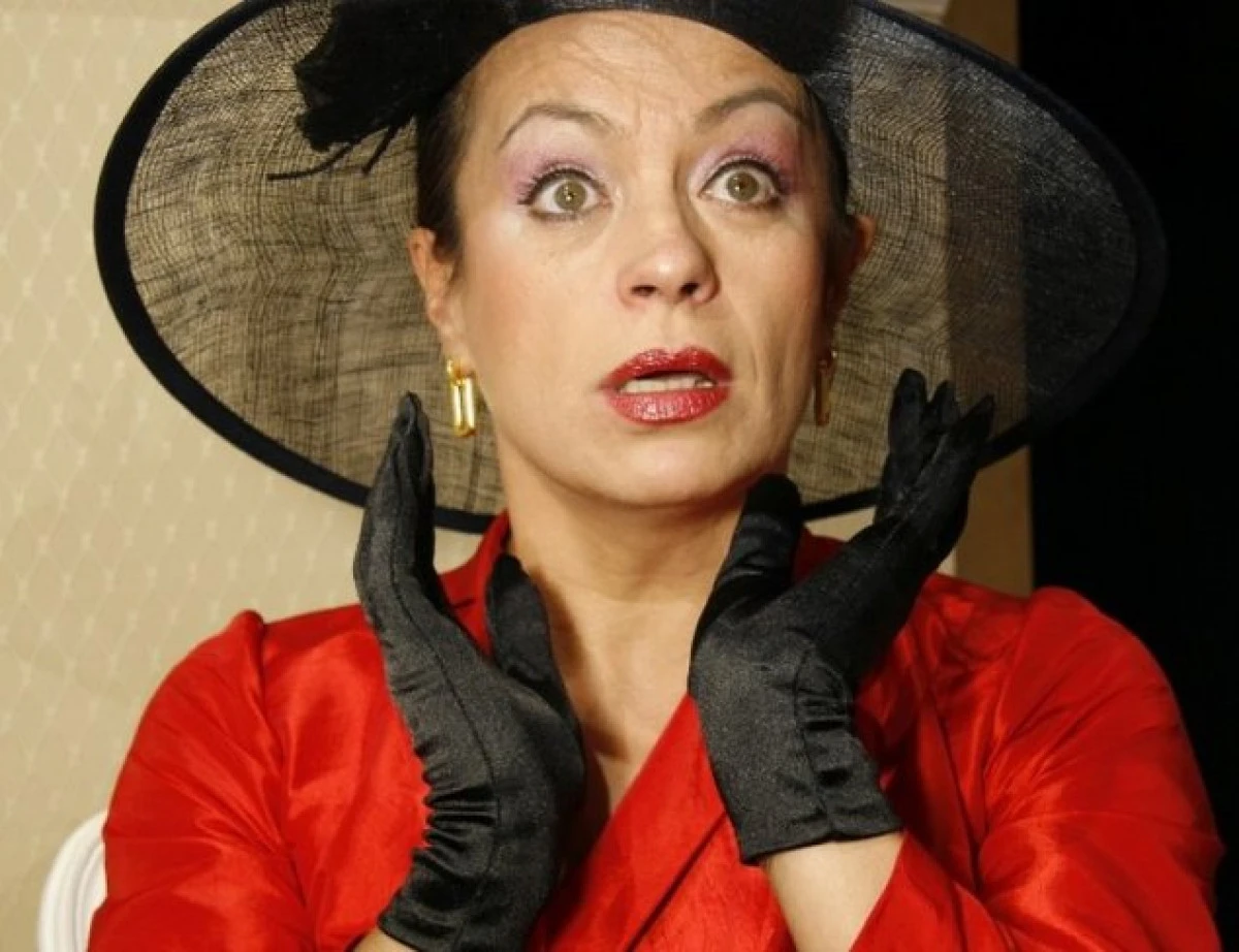 Adriana Trandafir, de pe platoul de filmare direct la spital