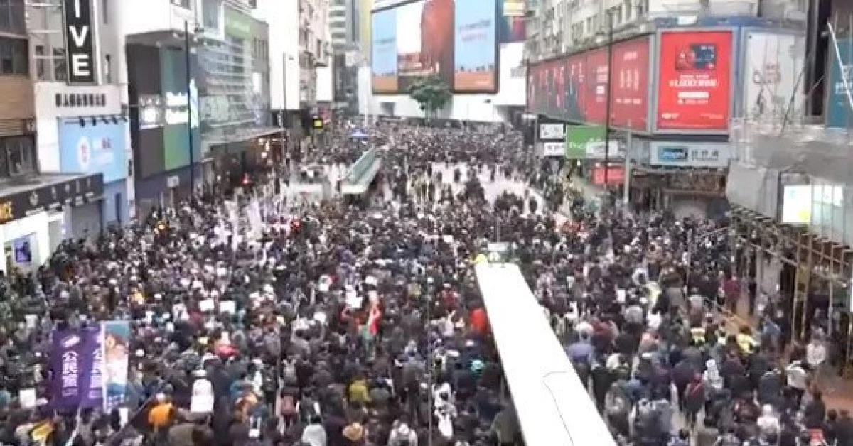 Alegerile legislative din Hong Kong ar putea fi amânate cu un an
