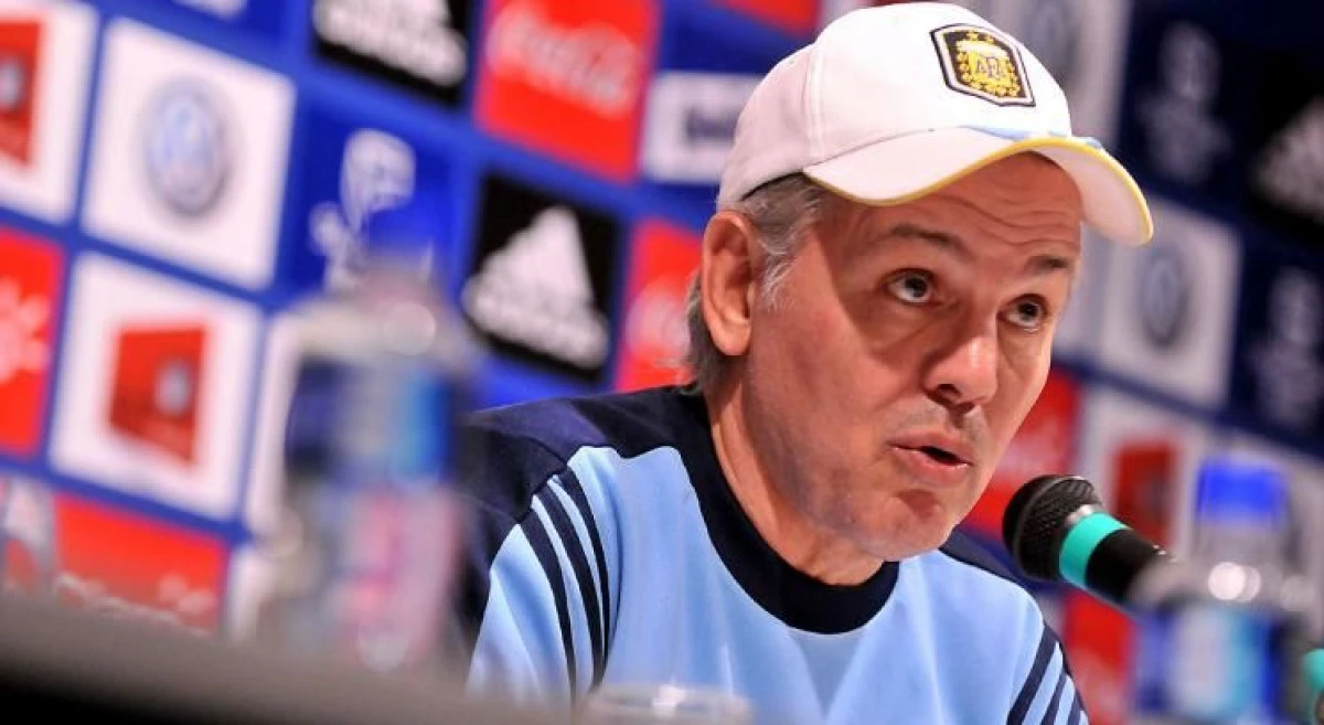 ALEJANDRO SABELLA VA PARASI NATIONALA ARGENTINEI DUPA FINALA CUPEI MONDIALE