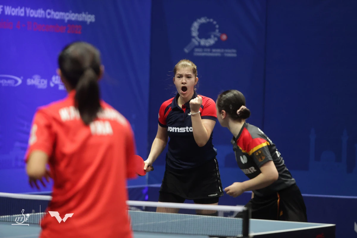 Alesia Sferlea încheie Mondialul de tenis de masă al juniorilor cu două medalii de bronz!