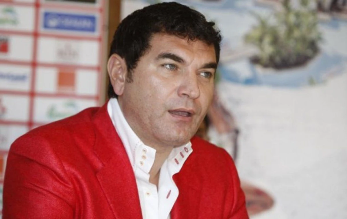 AM AFLAT MOTIVUL PENTRU CARE FOSTUL ACTIONAR DE LA DINAMO NU MUNCESTE IN SPATELE GRATIILOR