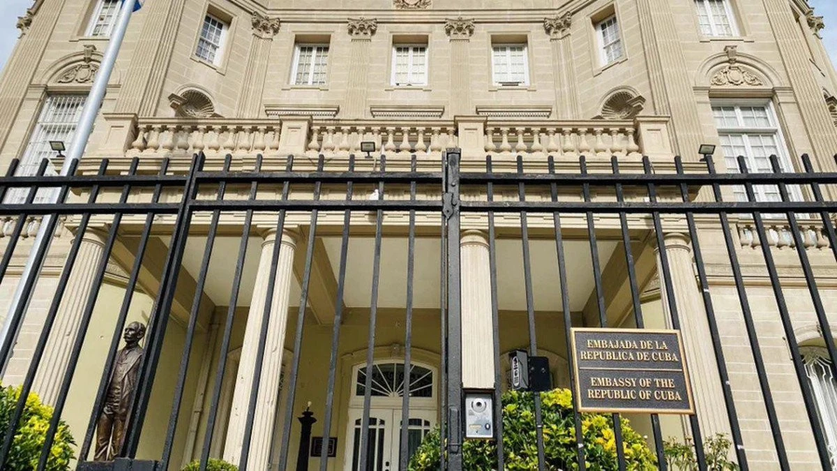 Ambasada Cubei din Statele Unite, atacată cu cocteiluri Molotov