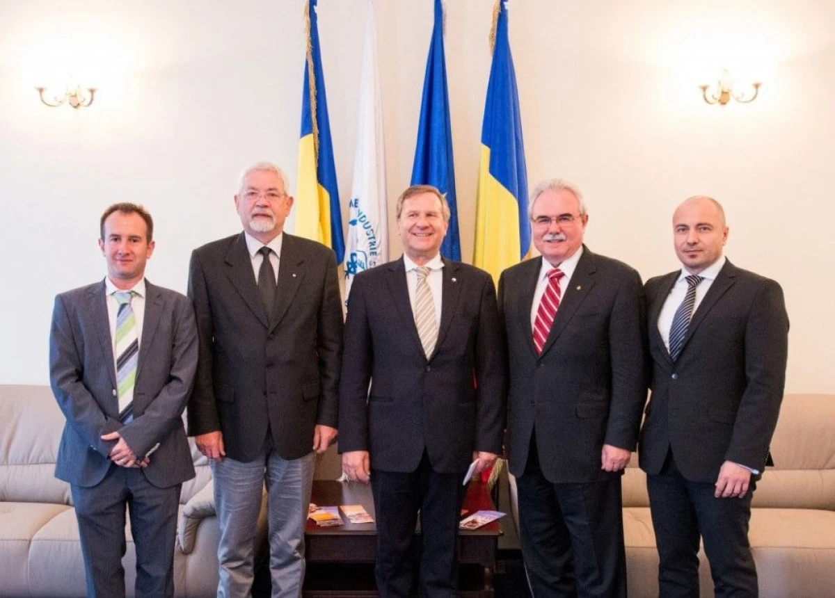 AMBASADORUL AUSTRIEI A VIZITAT CAMERA DE COMERT 