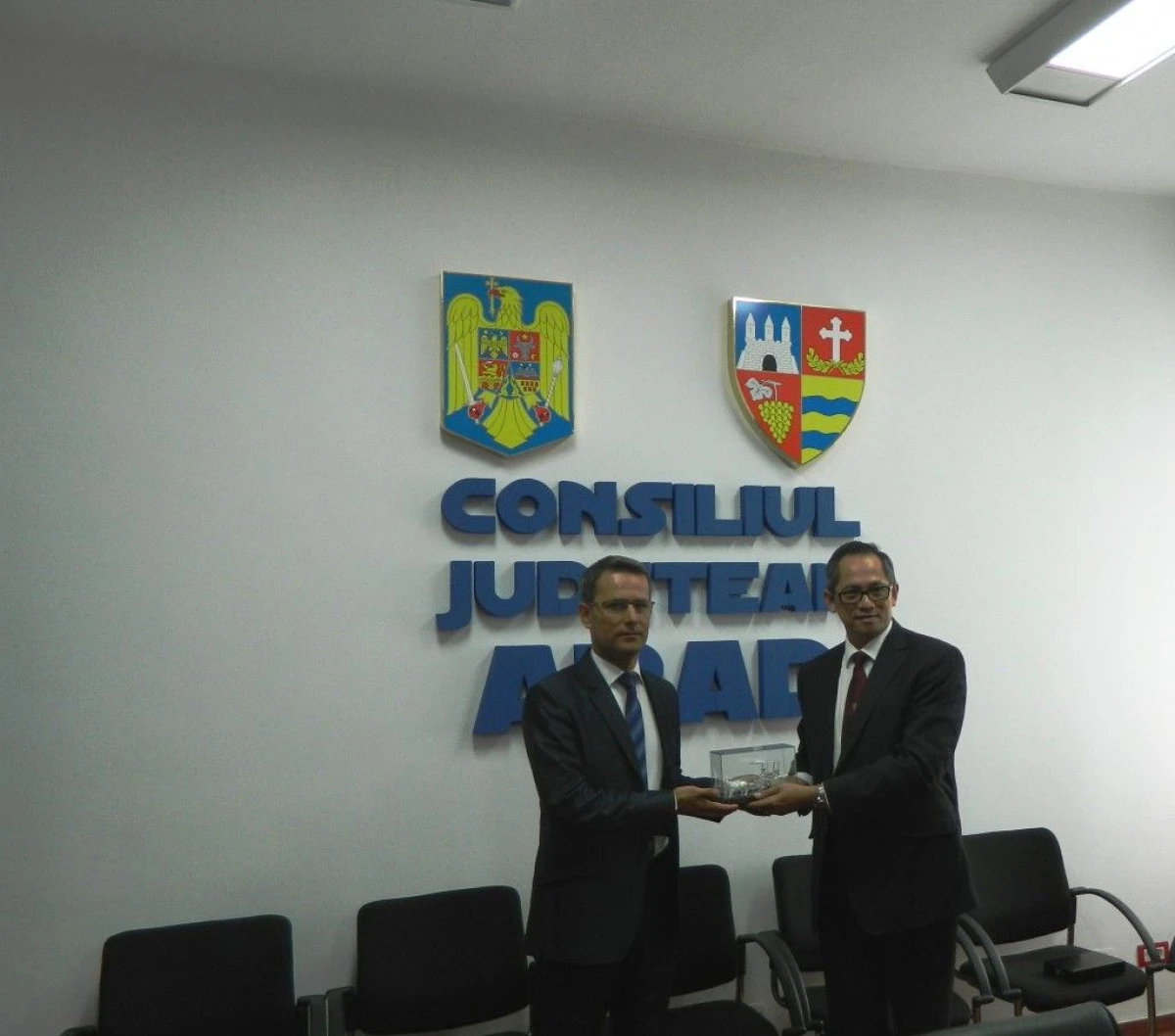 AMBASADORUL INDONEZIEI, IN VIZITA LA CJA